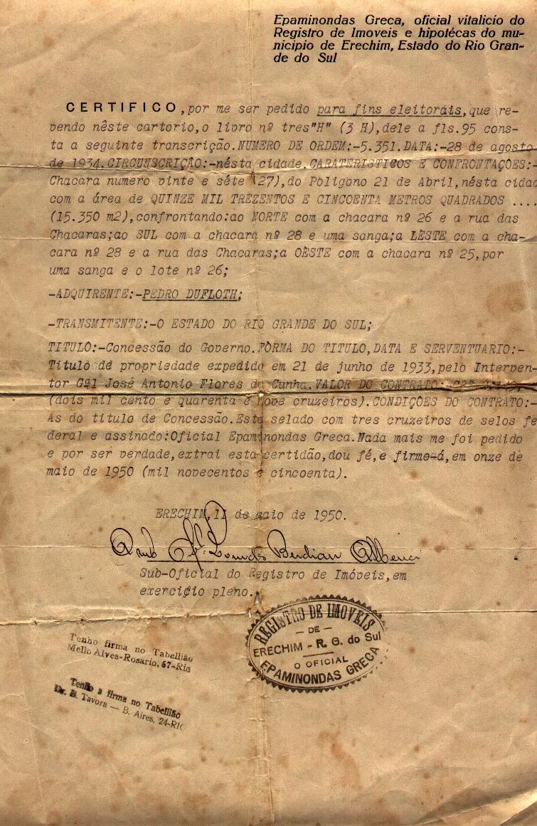 Certidão do Registro de Imóveis de Erechim (11 de maio de 1950) sobre a chácara nº 27 do Polígono 21 de Abril (15.350 m²), adquirida por Pedro Dufloth do Estado do Rio Grande do Sul, com título de propriedade expedido em 21 de junho de 1933.