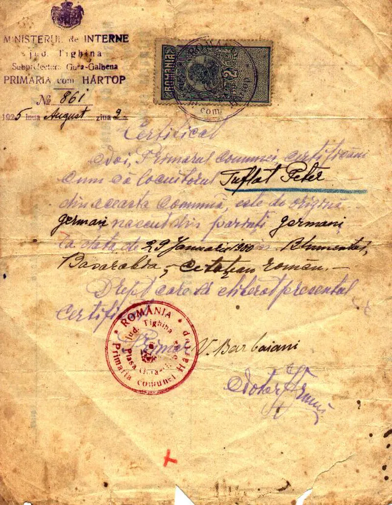 Certificados emitidos pela Primăria de Hârtop (Județul Tighina) em agosto de 1925 para a emigração da família — atestado de origem alemã (confirmando o nascimento em 29 de janeiro de 1900, em Blumental), atestado de boa conduta e o documento de trânsito com visto do Consulado do Brasil em Viena. O sobrenome aparece grafado "Tuflat".